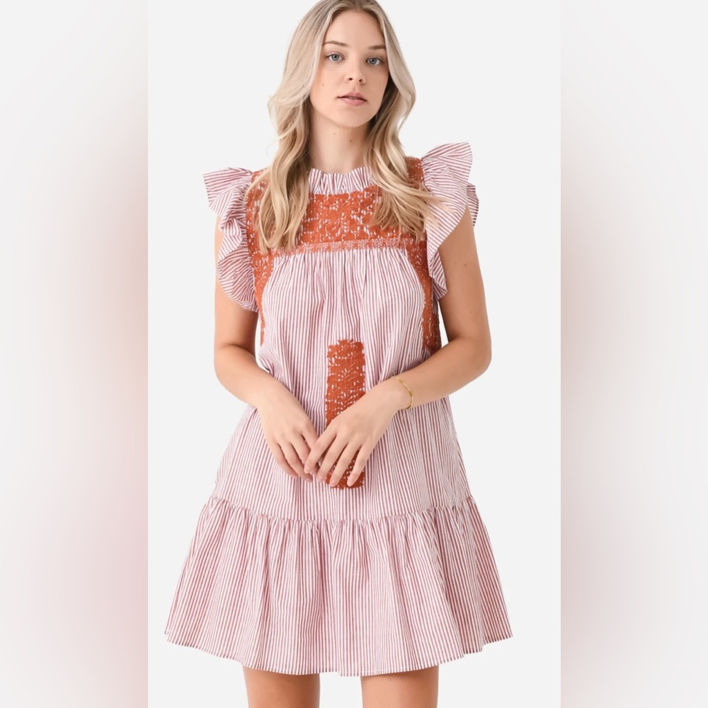 J. MARIE: WOMEN'S THE SCHAFER RUFFLE NECK DRESS